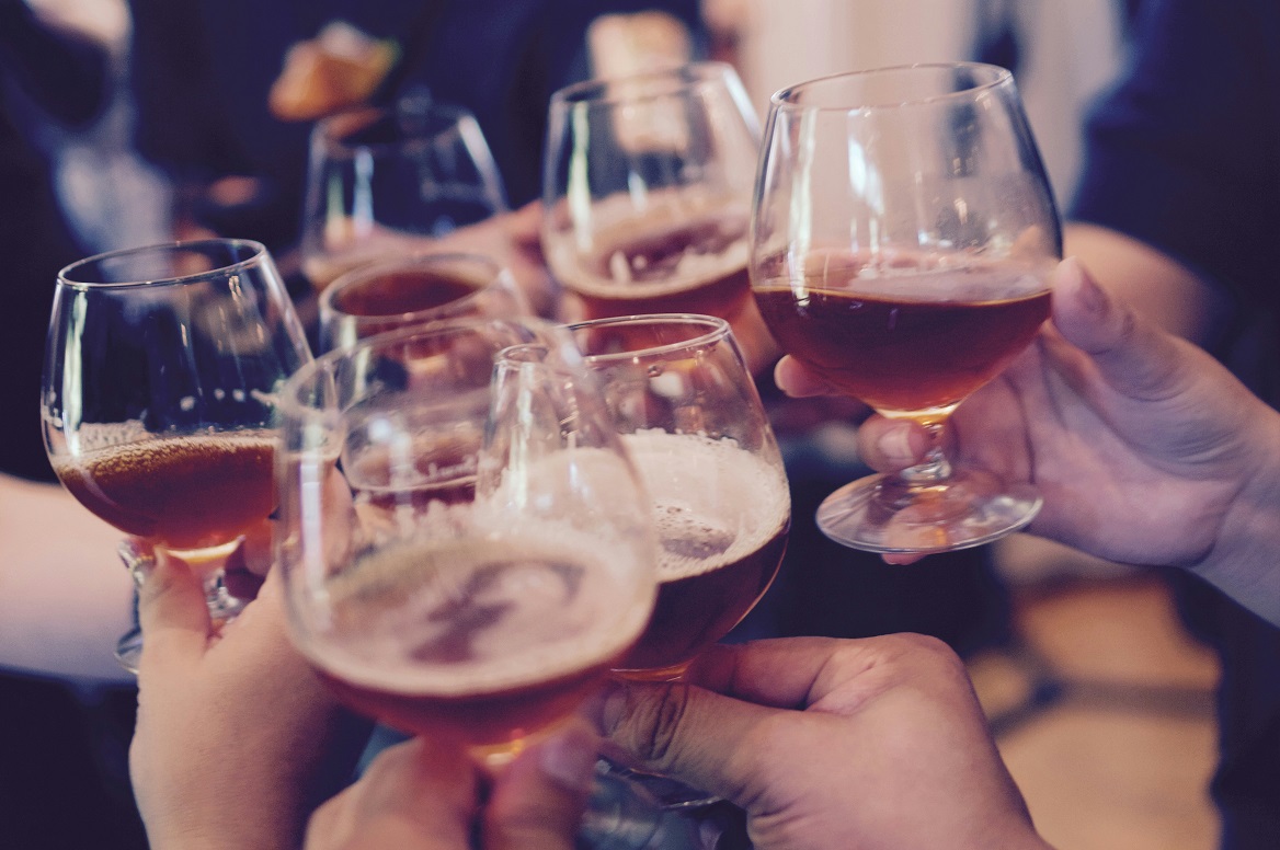 Essentials of Beer Tasting and Serving