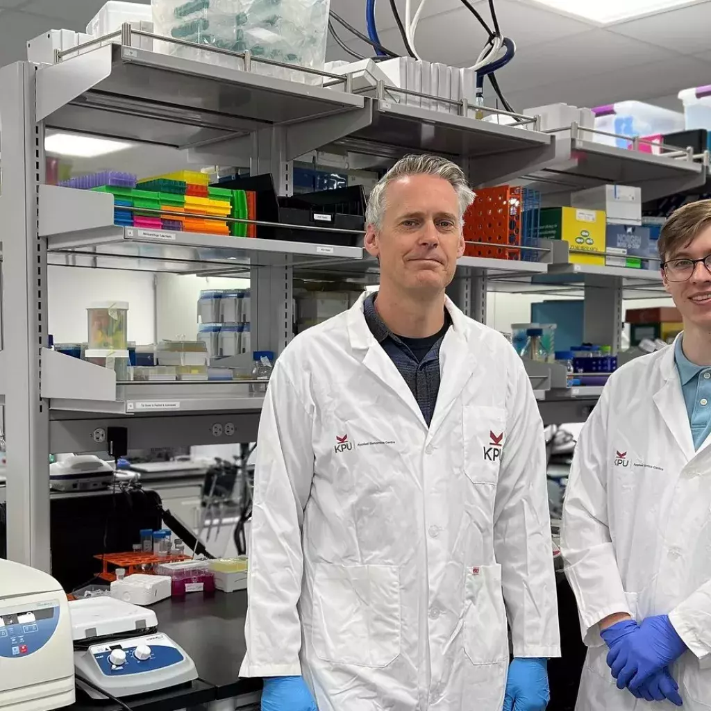 Dr. Paul Adams and Robert J. Wester at KPU's Applied Genomic Centre.