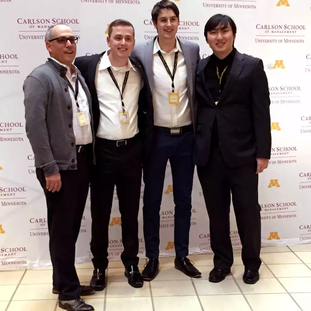 Entrepreneurial leadership students win first place at the CoMIS at the University of Minnesota